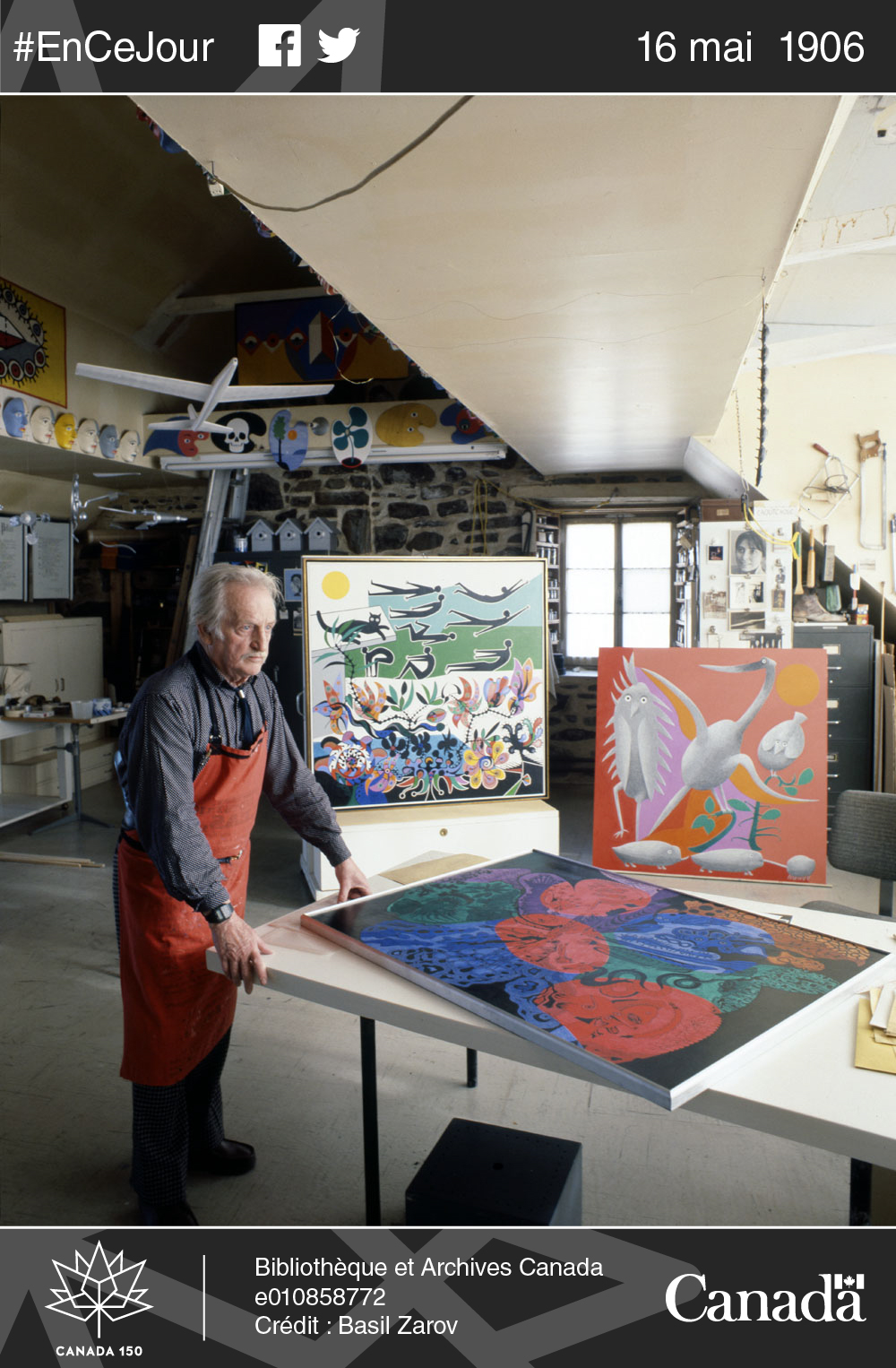 Alfred Pellan dans son atelier, 1976.
