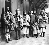 Photographie représentant des immigrants galiciens (ukrainiens).